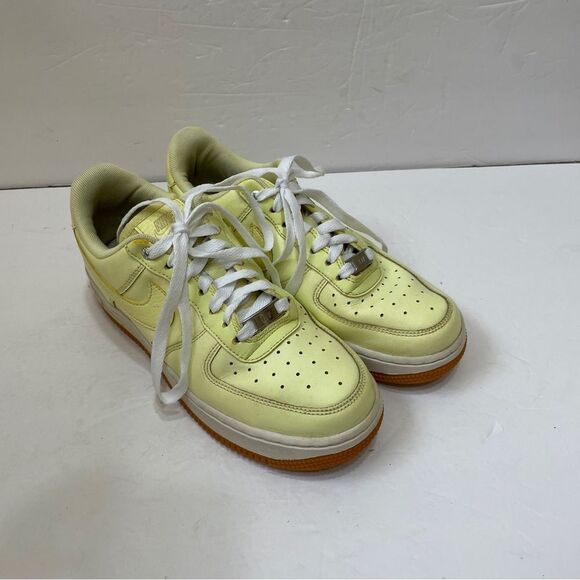 NIKE AIR FORCE 1 07 SNEAKERS IN BARELY VOLT GREEN - Picture 1 of 10